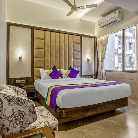 Treebo Premium Savera Inn 孟买 外观 照片